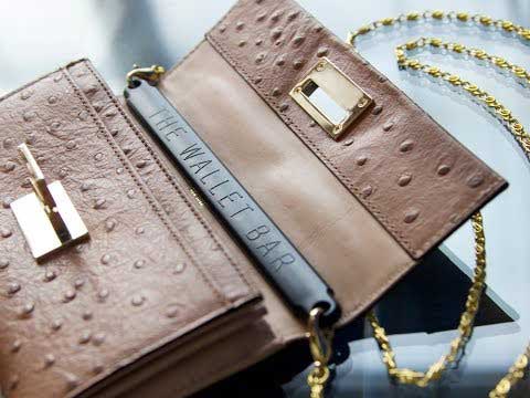 What an easy way to convert your wallets into a crossbody