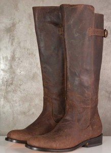 elizabeth anne purse n boots 2