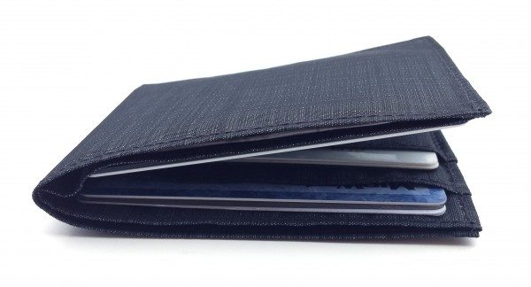 all-ett-softtechnyloninsideIDwallet_16