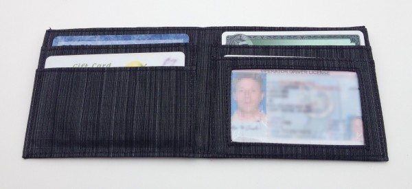 allett-softtechnyloninsideIDwallet_11