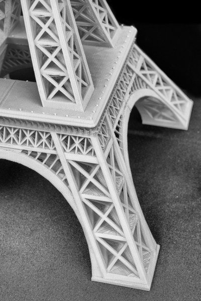 1409020 Eiffel Model