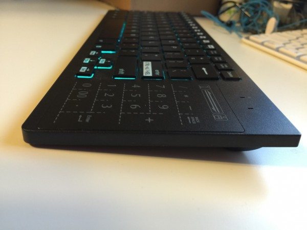 iPazzPort-Keyboard-Review-05