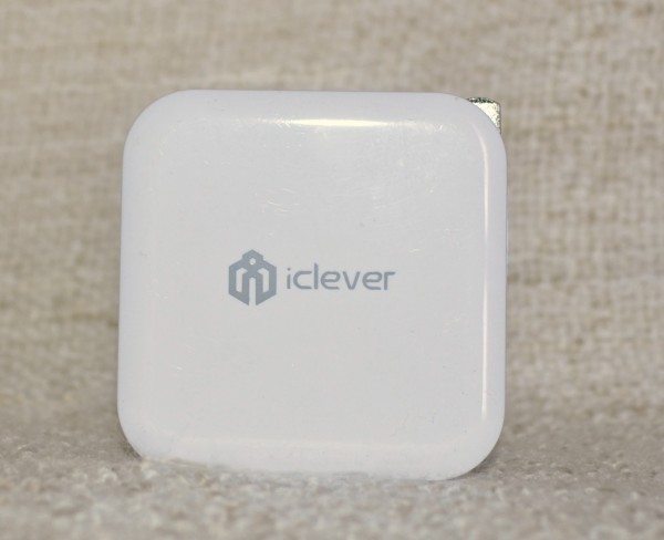 iclever-dual-usb-wall-charger-ic-tc02-2