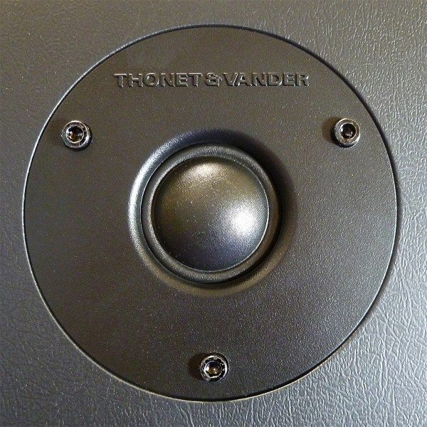 Thonet and Vander_ Kürbis_11