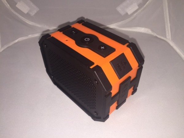 MPOW-Bluetooth-speaker-1.jpg