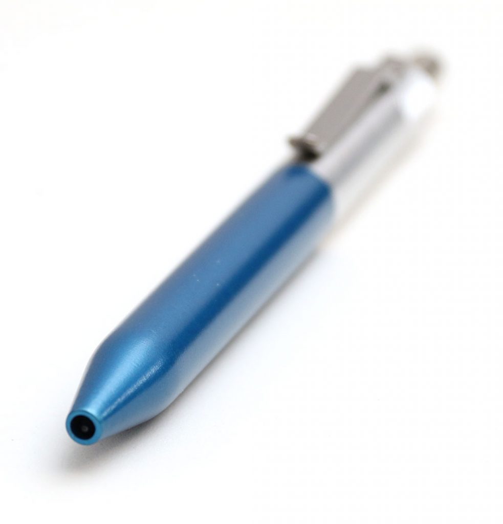 gevaarlijk condensor Bewusteloos Karas Kustoms RETRAKT Aluminum pen review - The Gadgeteer