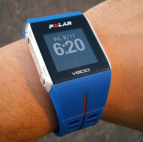 polar v800 wrist