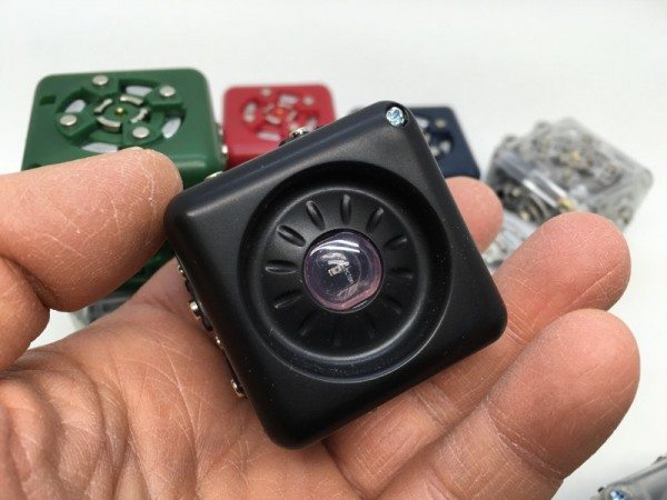 modrobotics cubelets-09