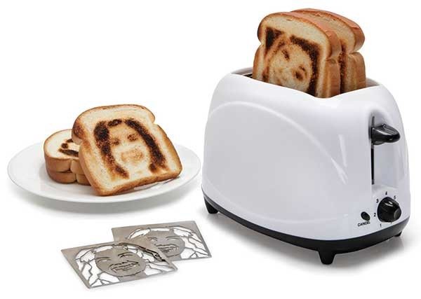 selfie-toaster