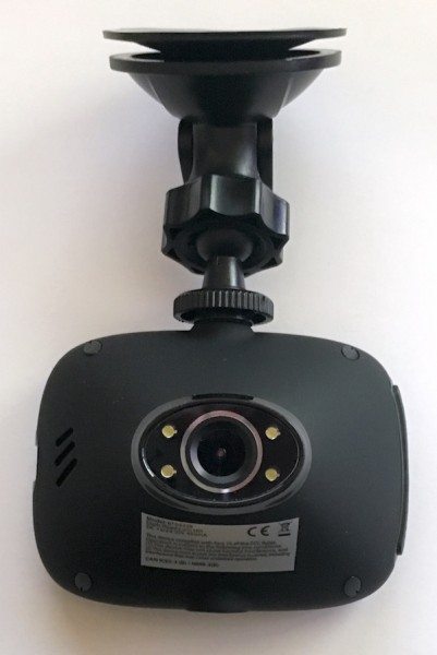 https://the-gadgeteer.com/wp-content/uploads/2016/01/yada_dashcam_7-401x600.jpg