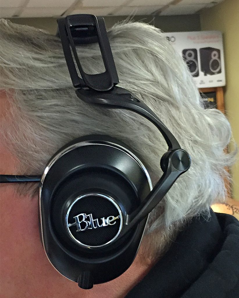 Aanleg Rust uit type Blue Lola headphone review - The Gadgeteer