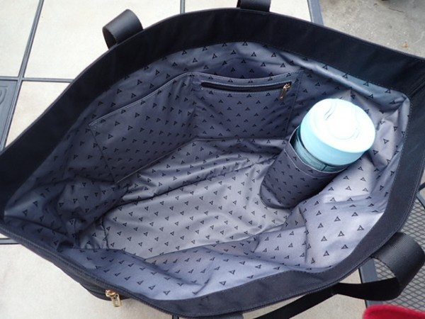 gym tote with water bottle pocket