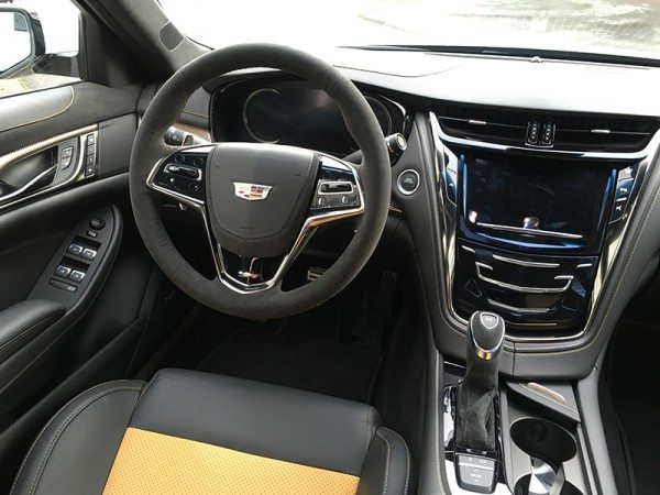 cadillac-ctsv-10