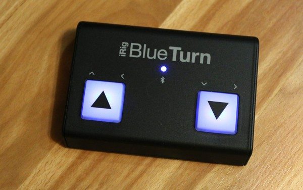 Контроллер ik multimedia irig blueturn ножной для переключения страниц в браузере