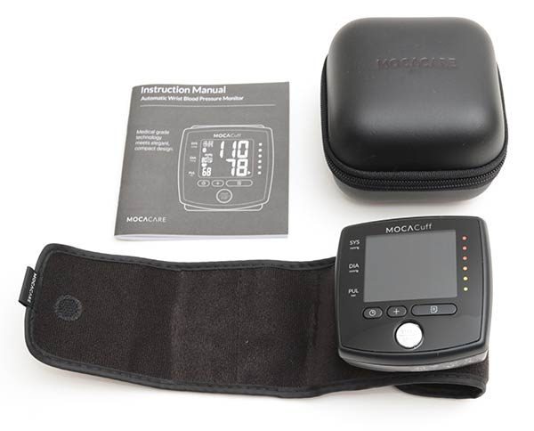 Review Mocacare's MocaCuff Wrist Blood Pressure Monitor - Gearbrain