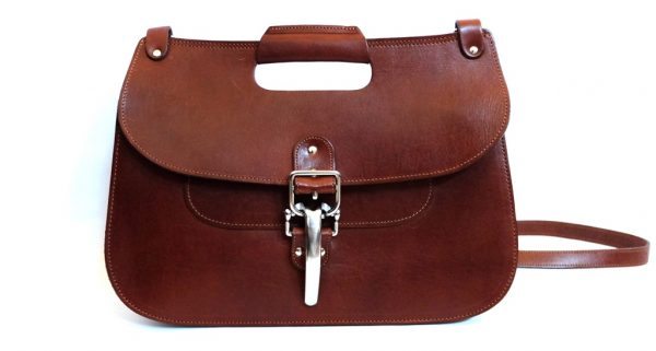 Colonel Littleton No. 18 Leather Hunt Bag review - The Gadgeteer