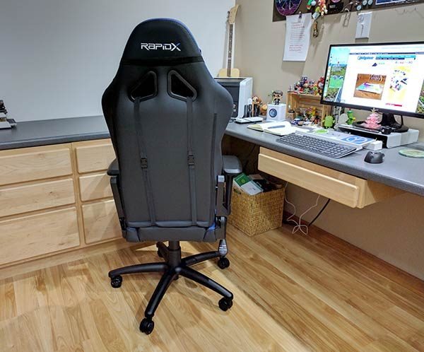 RapidX Ferrino gaming and lifestyle chair review The Gadgeteer