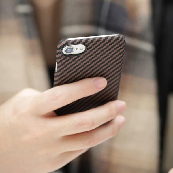 iPhone case made of aramid is light as paper but stronger than steel ...