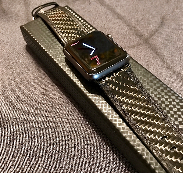 carbonfibergear carbonfiberapplewatchband review 10