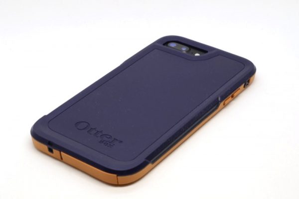 otterbox iphone 10yr 19