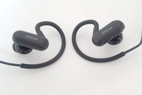 QCY wireless earphones 1