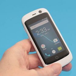 Jelly Pro super mini 4G smartphone review