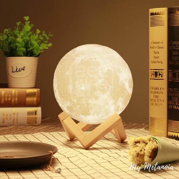 3d printed moon lamp