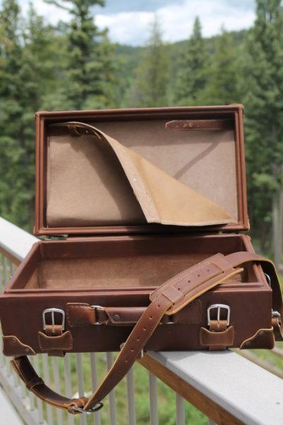 Saddleback leather online suitcase