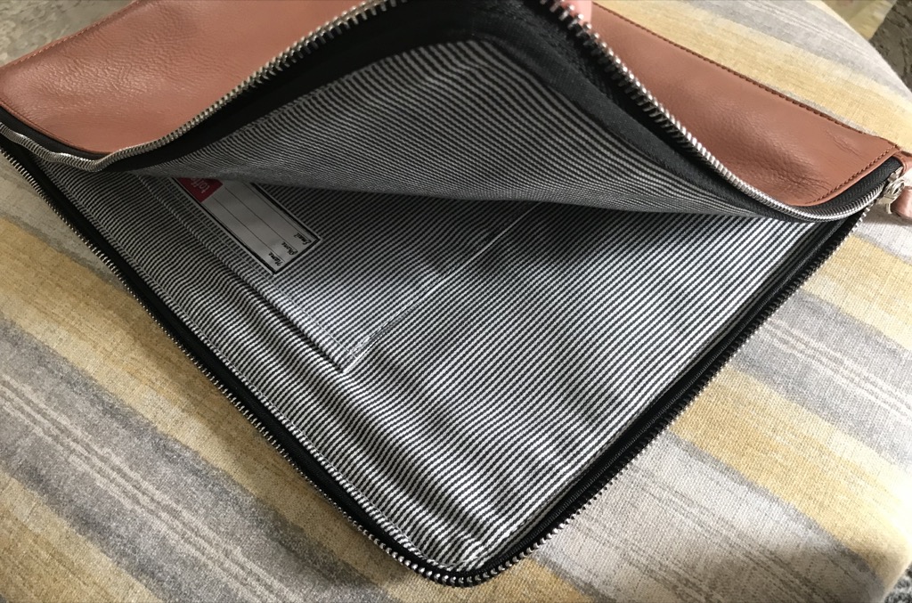 Toffee slim leather MacBook or iPad sleeve review - The Gadgeteer