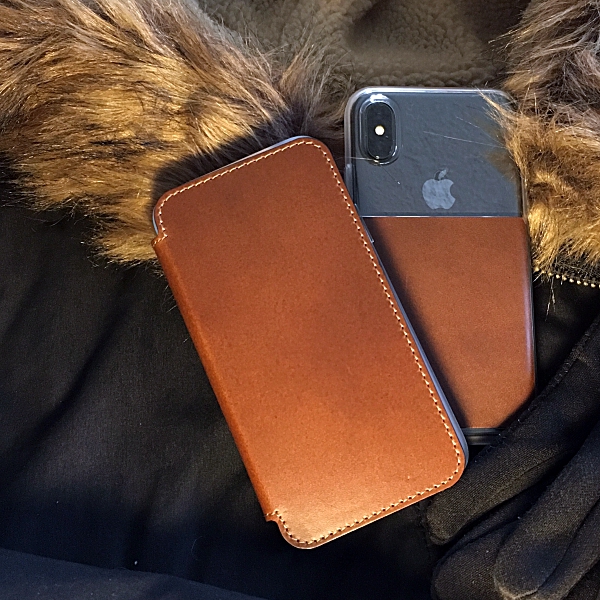 Nomad Clear Case And Clear Folio Iphone X Case Review The Gadgeteer