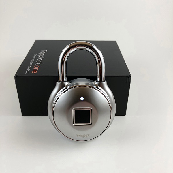 tapplock smartfingerprintpadlock review 1