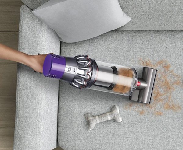 Dyson V10 6