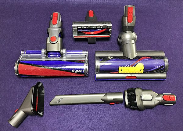 Dyson Cyclone V10 4