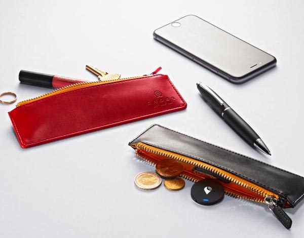 cross pen pouch with trackr 1