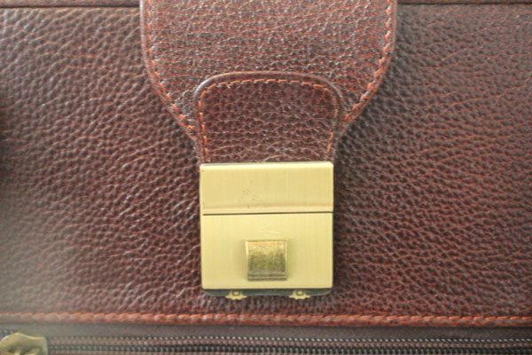 leacarve leather briefcase 7