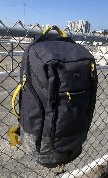 solo velocity 17.3 backpack