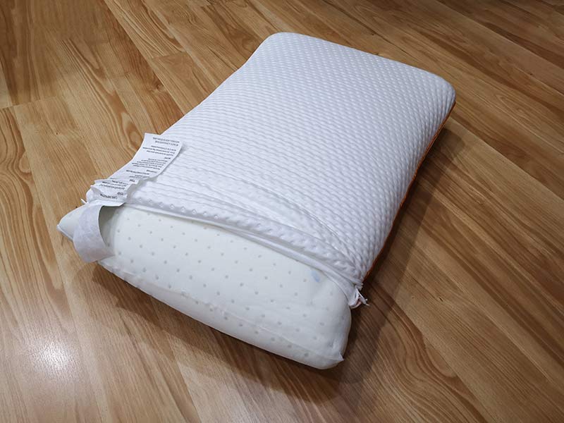 Tulo medium outlet pillow