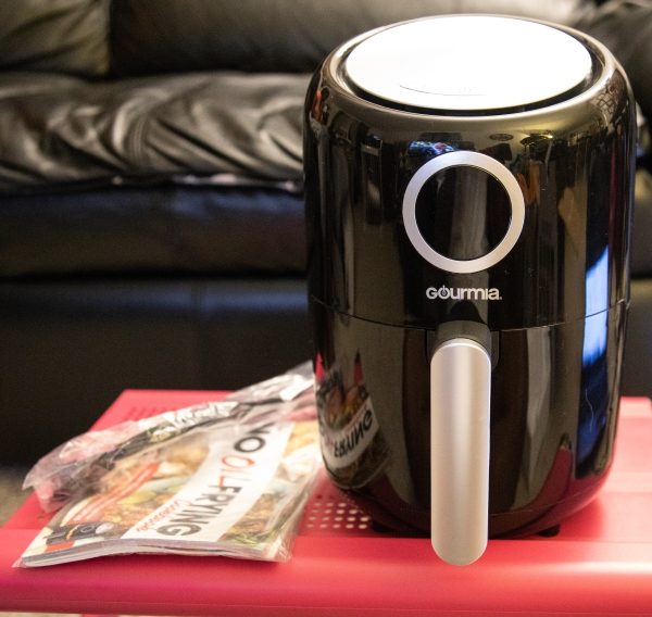 Gourmia 7-Qt Digital Air Fryer NEW DAMAGED BOX