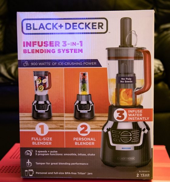 BLACK+DECKER PowerCrush 48-oz Stainless Steel 900-Watt Pulse