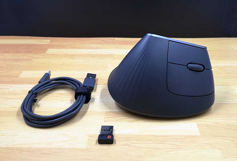 Ledig Slapper af labyrint Logitech MX Vertical advanced ergonomic wireless mouse review - The  Gadgeteer