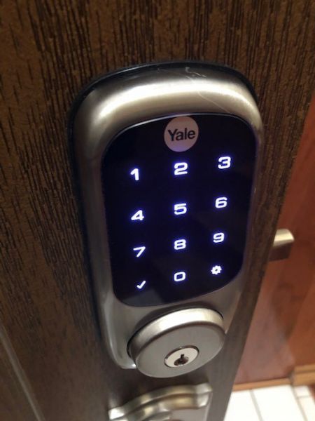 Yale Assure Connected by August Touchscreen Smart Lock YRD226