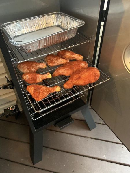 Cuisinart 30 Black Vertical Outdoor Barbecue Electric Smoker