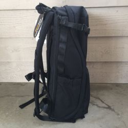 Hex Brand Ranger Clamshell DSLR Backpack review - The Gadgeteer