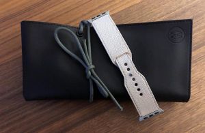 Monowear CLCTFU 01
