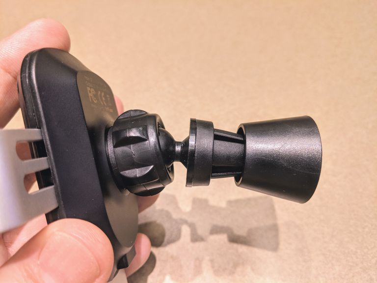 Tech Armor Wireless Charging Car Vent Mount review The Gadgeteer