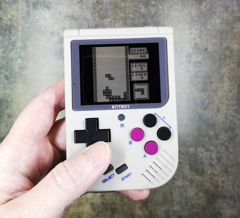 Bittboy Game Boy and NES handheld game console review - The Gadgeteer