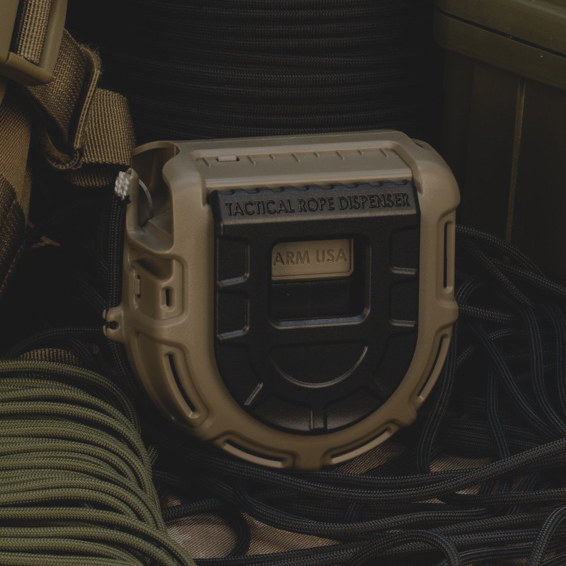 FDE Tactical Rope Dispenser showing belt clip