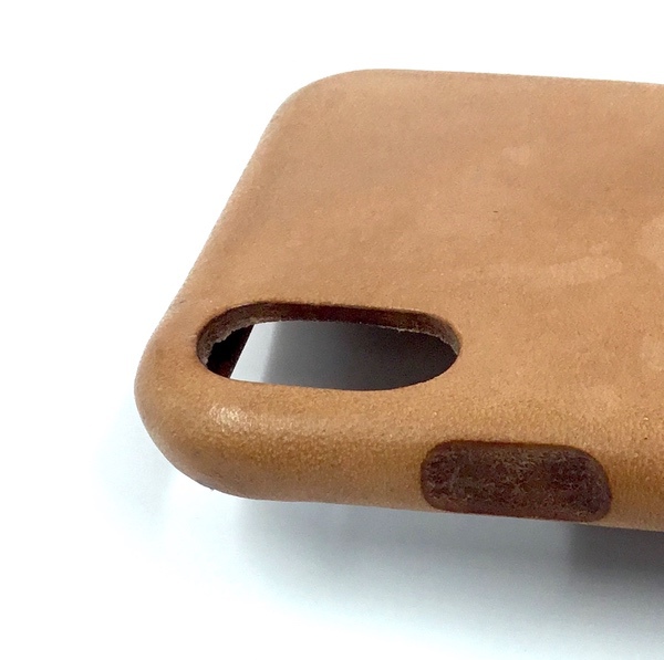 saddleback leather phone case