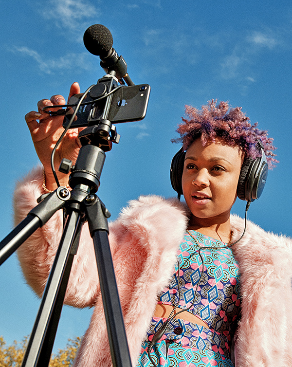 Take videography to the next level with the Shure MV88+