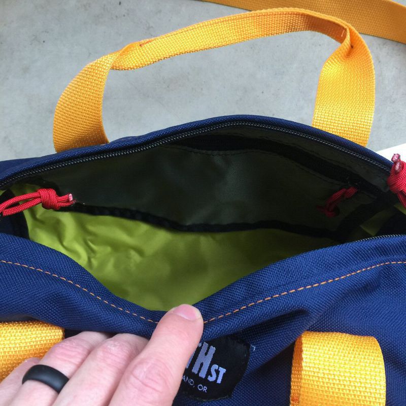 North St. Bags Scout 15L Duffle and Dopp Kit review - The Gadgeteer